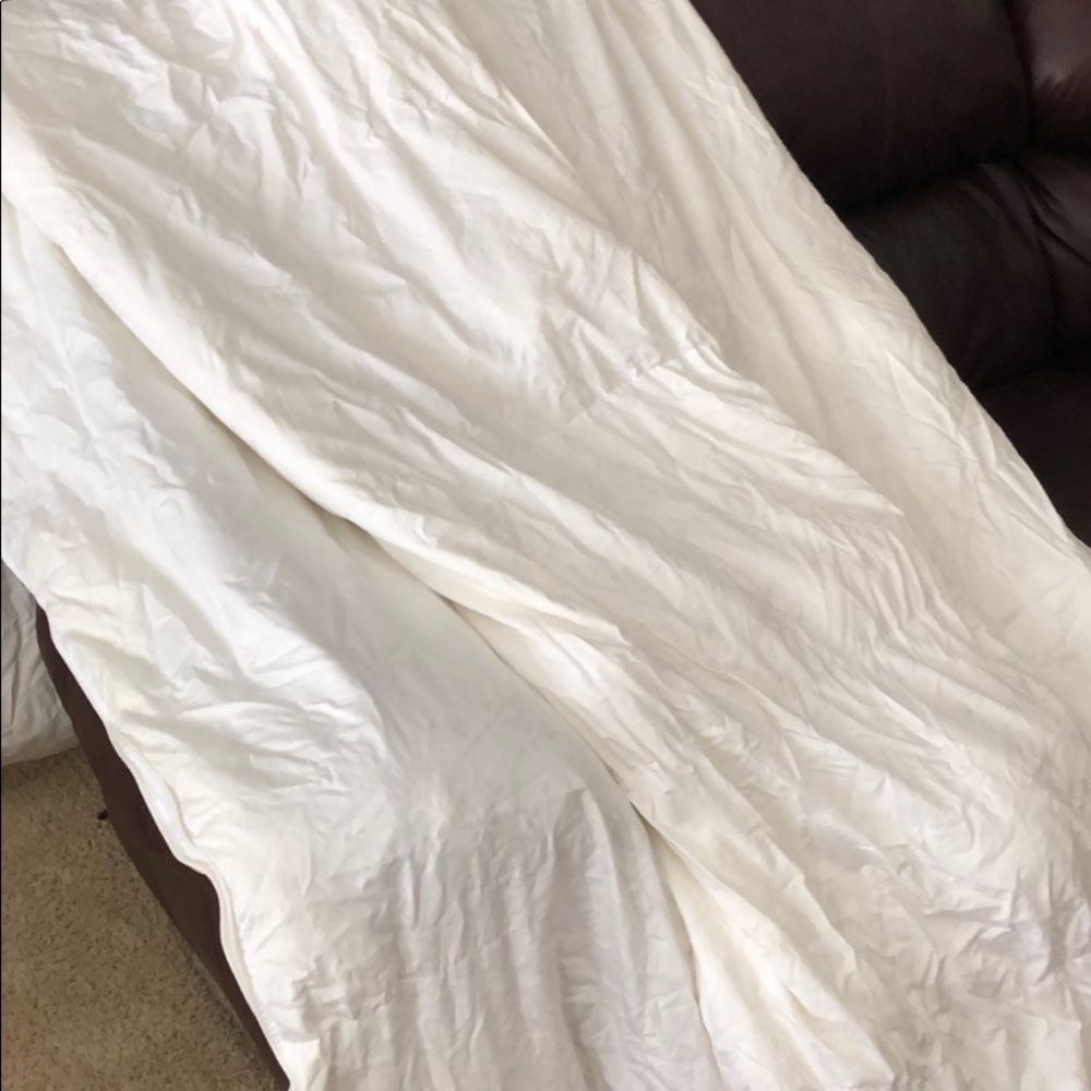 White faux Down comforter King Size